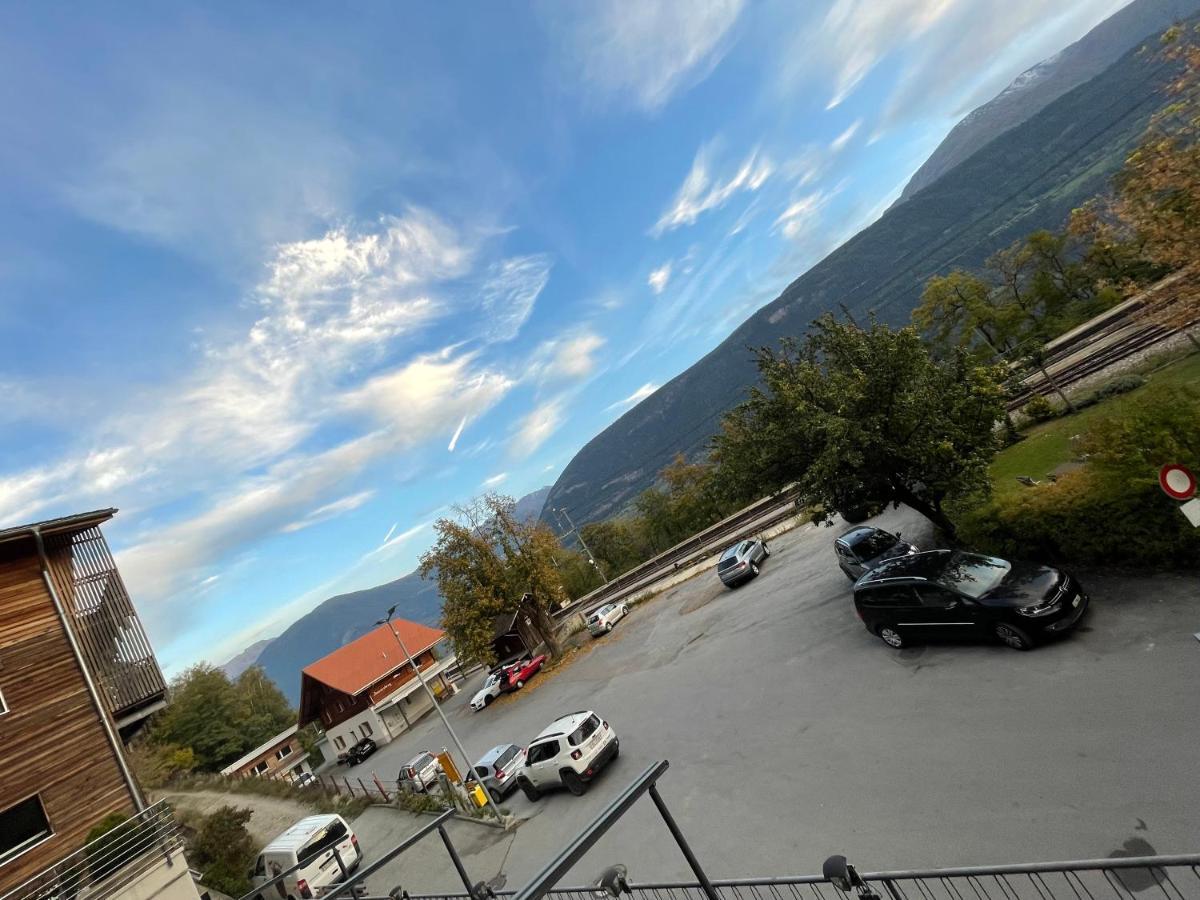 Check-In 24-7 Ohne Fruehstueck Gratis Parkplatz Hotel Ausserberg Exterior photo