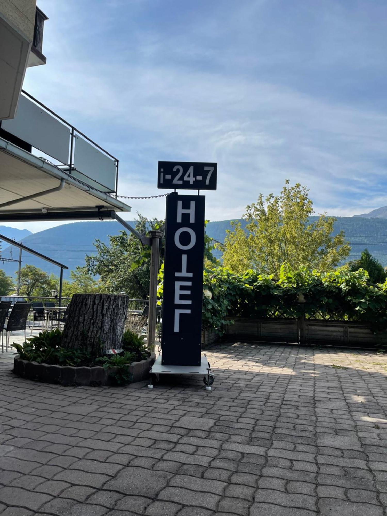 Check-In 24-7 Ohne Fruehstueck Gratis Parkplatz Hotel Ausserberg Exterior photo